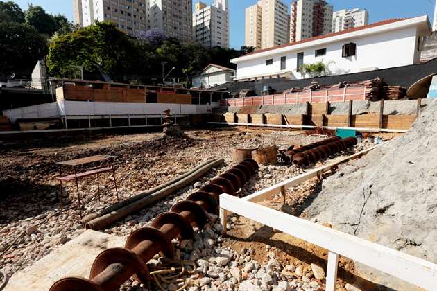 Início das obras | Cyrela 2014 The Year Edition – Apartamento	no  Alto da Lapa - São Paulo - São Paulo